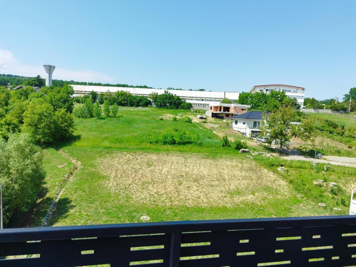 Grey Diamond Apartment เตอร์กู-มูเรช ภายนอก รูปภาพ
